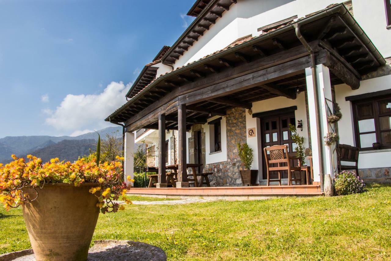 Casa De Aldea El Navaron Cofiño